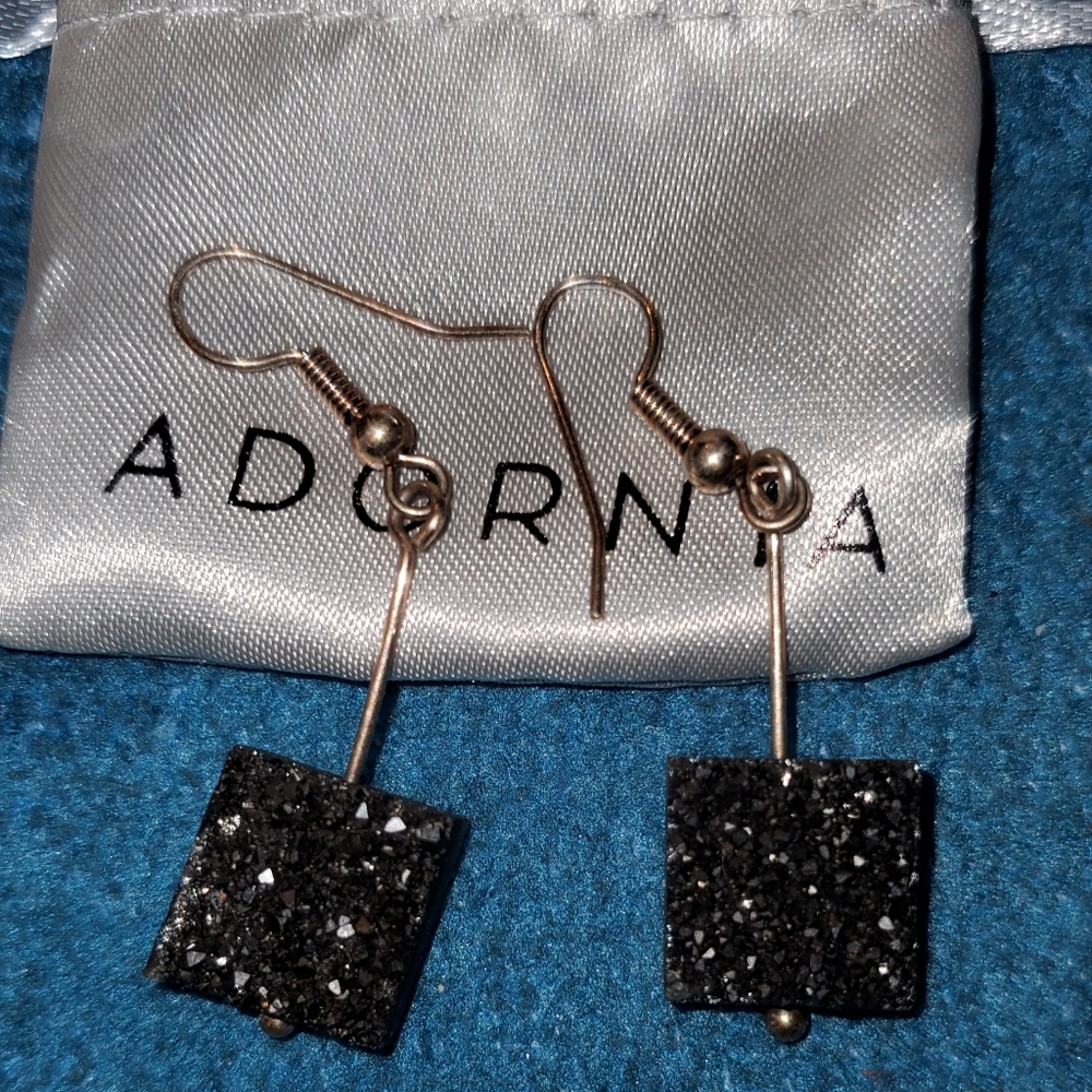 Raven quartz Adornia earings